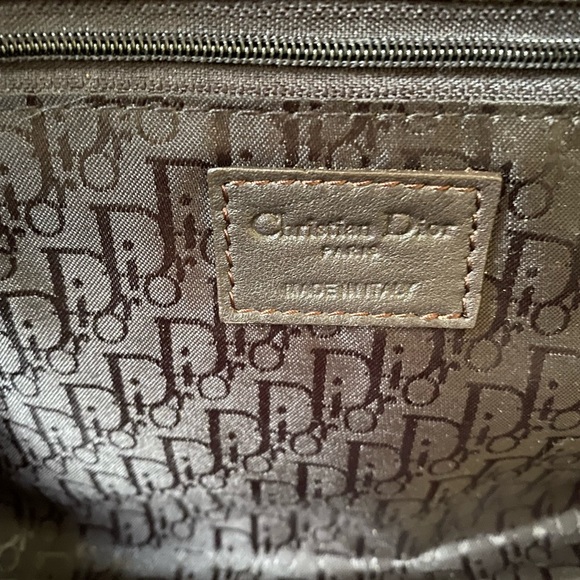 Dior Plisse frame bag leather large. This is a vintage classic CD bag - Picture 7 of 16